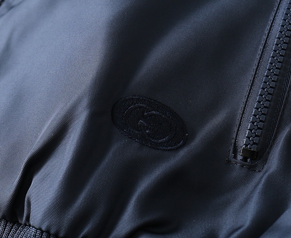 ブランドジャケット角部分ディテール